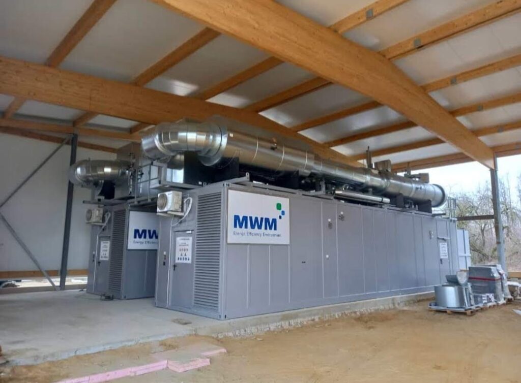Doppelcontaineranlage in der Halle der Fernwärme Alfhausen